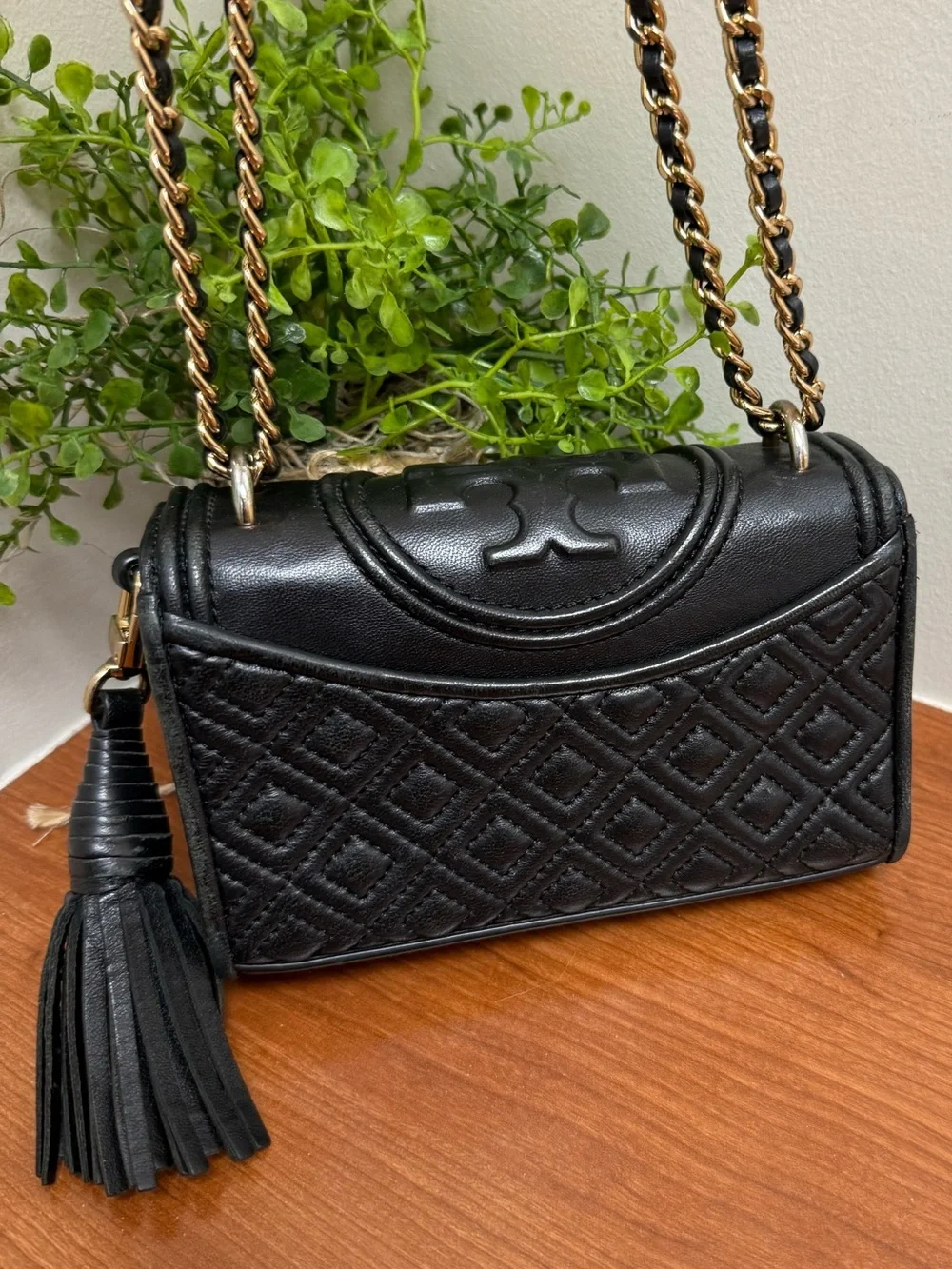 Tory Burch Women's Black Leather Small Fleming Convertible Shoulder Bag EUC